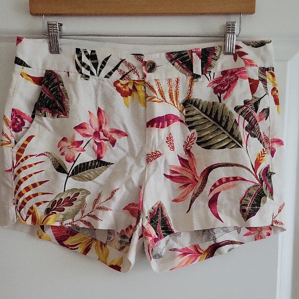 Old Navy White and Pink Shorts Tropical Print SIZE 6